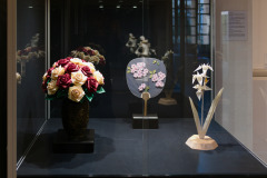 Salle créateurs. Vitrine florale